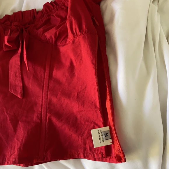 Red ruffle top - Picture 5 of 5